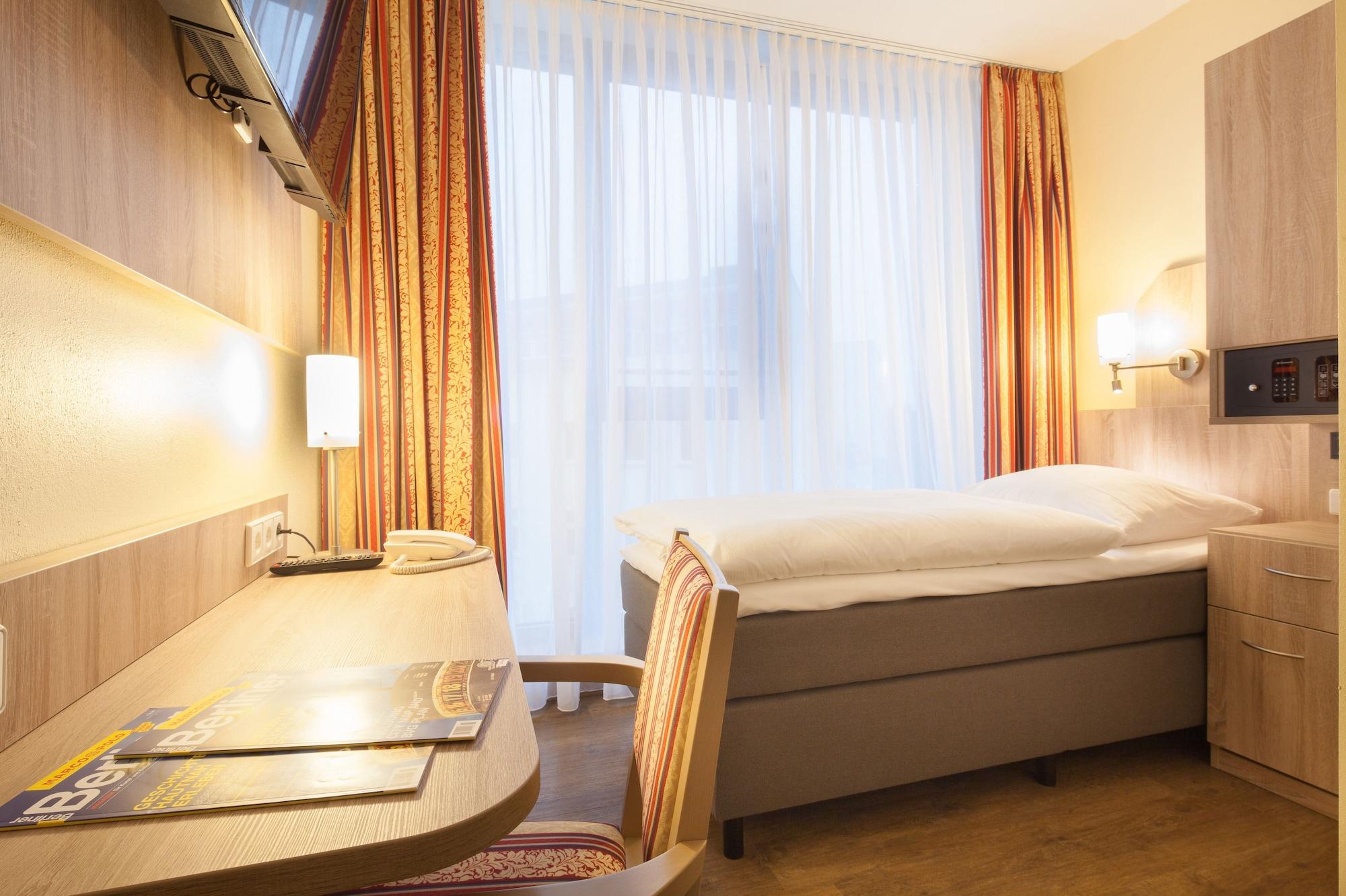 Hotel Kastanienhof Berlin Exterior photo